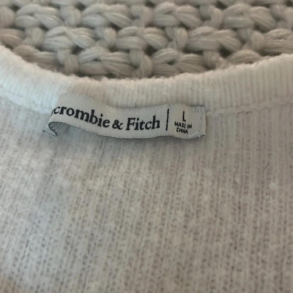 Abercrombie & Fitch Cardigan - Picture 7 of 7